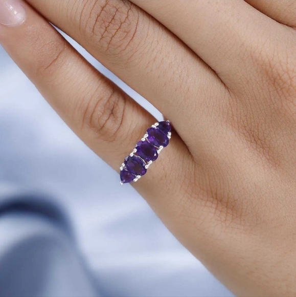 5 Stone Genuine Amethyst Ring Solid Sterling Silver Size 8! 💜 - Picture 5 of 10
